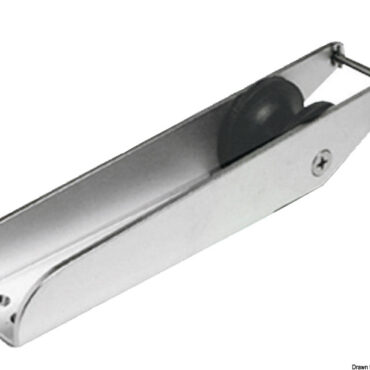 In acciaio inox 304 satinato. Puleggia in gomma dura.