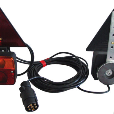 Cavo centrale: 7,5 m a 5 poli, cavo fanale - fanale 2,5 m e triangoli riflettenti.