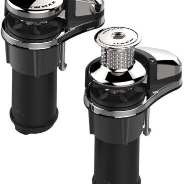 Offre le stesse caratteristiche della gamma VX liberando spazio sotto coperta.Equipaggiato con un efficiente motore in linea abbinato ad un riduttore epicicloidale.2 opzioni da scegliere come Barbotin: 6/7 mm od 8 mm, motori da 500 ed 800 W, motore impermeabilizzato IP67.- Magnete e sensore contacatena pre-installati;- teleruttore incluso;- rilascio manuale della frizione;- costruzione in acciaio inox e composito.