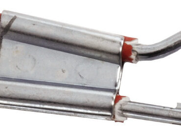 Taglia le cime rapidamente, con poca pressione e con facilità. Lama di ricambio art. 06.011.00.