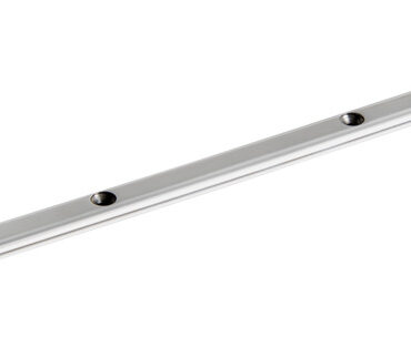 Per la protezione allo sfregamento delle cime di ormeggio. Fabbricati in acciaio inox 316 ad alto spessore, e lucidato a specchio. Disponibile in due versioni: con viti a vista o prigionieri.