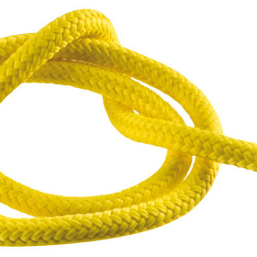 Cime in polypropilene particolarmente adatte agli ormeggi in baie con cime a terra. Essendo galleggiante facilita la manovra ed il trasporto dalla barca a riva. Leggermente elastiche fanno da ammortizzatore di ormeggio. Il colore giallo ed il trefolo riflettente le rendono altamente visibili anche di notte ai bagnanti ed alle altre barche.