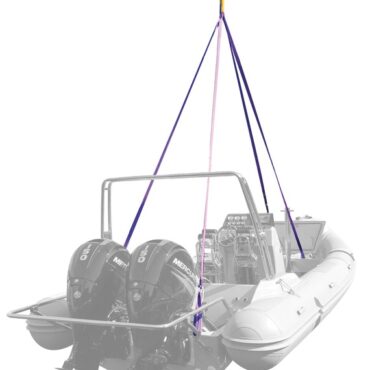 Il kit è studiato per poter offrire diverse combinazioni di punti di attacco al raggiungimento di varie lunghezze.Questo permette di trovare il corretto equilibrio di sollevamento dell’imbarcazione.Utilizzo semplice, intuitivo e facilmente modificabile ad ogni alaggio. Può essere utilizzato anche come kit a 3 bracci.Le lunghezze possono essere variate in due modi:- lato gru: utilizzando o meno l’anello giallo (+0.5 m);- lato imbarcazione: aggiungendo ½ fascia di prolunga (+0.5 m) o tutta la fascia di prolunga (+1 m).Kit formato da:- n° 2 fasce corte (A) da 3 m cad.;- n° 2 fasce lunghe (B) da 3,3 m cad.;- n° 1 anello giallo attacco alla gru (C) da 0.5 m;- n° 2 fasce di prolunga (D) da 1 m cad.;- n° 4 grilli in acciaio zincati, omologati per sollevamento da 2 tonnellate (E).