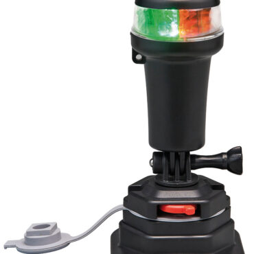 Alimentazione interna con 3 pile AA, autonomia fino a 24 ore.Galleggianti ed estraibili a scatto. Stagne IP67. Certificate CE.Fissaggio a baionetta Clik/clak del fanale sulle basi.