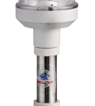 Per imbarcazioni < 20 m. Asta con tubo in acciaio inox, con fanale certificato COLREG72.