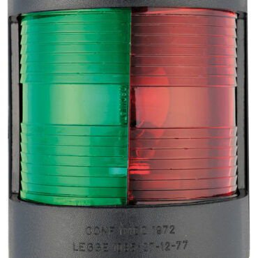 Fabbricati in policarbonato con lenti in plexiglass. Certificate COLREG72, per imbarcazioni da diporto fino a 20 m.Lampadina di ricambio 14.220.00 (12V - 25W) e 14.220.01 (24V - 25W)