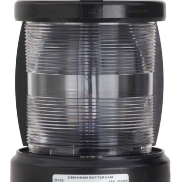 Omologati anche per Marina Mercantile. Realizzati in policarbonato nero e acciaio inox. Completi di speciale lampadina a filamento verticale.