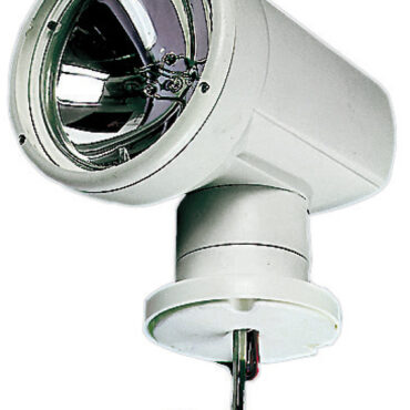 Con bulbo stagno alogeno BLUE EYE da 5”3/4 pollici, originale STANLEY con doppio filamento e portata massima di 600 m. Produce luce corta largo fascio o di profondità a cono stretto. Azionamento tramite maniglia sotto coperta o sotto Roll-bar, con rotazione di 330°e alto basso ±28°. Applicabile su spessori da 5 mm a 25 mm. Bulbi di ricambio vedi articoli: 13.230.12/13.