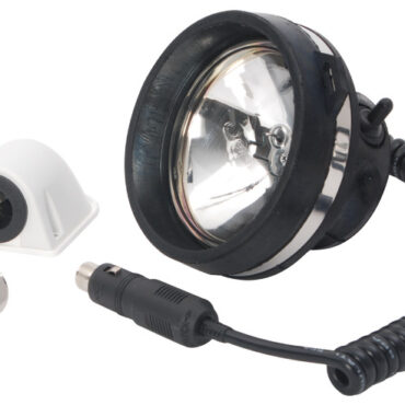 Forniti di bulbo stagno "G.E", completi di cordone estensibile, lunghezza 2,5 m, spina e presa stagna. Con staffa in acciaio inox AISI 316 per installazione a parete.