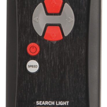 Carcassa: alluminio pressofuso e verniciato bianco con resine ad alta resistenza anti-corrosione. Completamente stagni. Rotazione orizzontale 355°, a 2 velocità. Rotazione verticale 50°. CREE LED di alta qualità. Consumo 54 W equiparabili ad oltre 100 W di una lampadina classica. I fari sono collegabili a 3 tipi di comando optional che possono essere indipendenti o "sommati" per creare la configurazione desiderata:1) comando da plancia con joystick (da collegare via cavo telefonico al faro) cavo incluso da 4,5 m. Optional da 10 m.2) Comando da plancia wireless (è sufficiente portare l'alimentazione al pannello che si interfaccia wireless con il faro).3) Radiocomando classico fornito con staffa per fissaggio alla plancia.