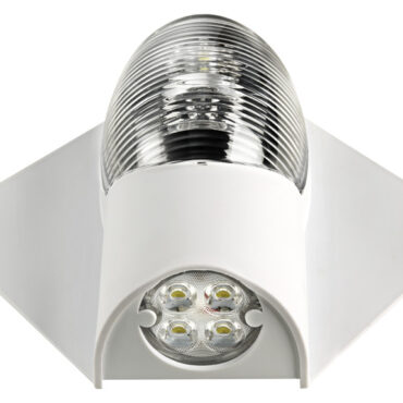 Fanali di via 225° LED Art. 11.060.03 abbinato a luce di coperta a LED. Carcassa in tecnopolimero con bandelle flessibili adattabili a qualsiasi tipo di albero.Certificati EN60945 - COLREG 1972 + USCG + ABYC A-16.