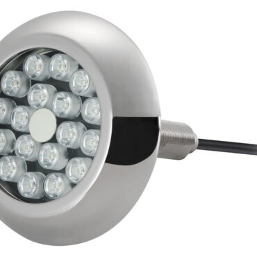 Fabbricata in acciaio inox AISI 316 lucidato a specchio, è dotato di LED alta potenza e di sistema parabolico per aumentare la luminosità.Può funzionare solo immerso in acqua.