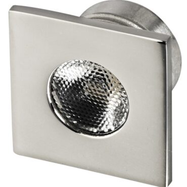 Corpo in acciaio inox AISI 316 microfuso e lucidato. Montaggio a pressione.