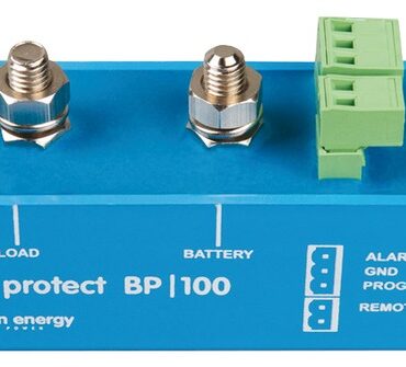 Questo dispositivo scollega la batteria dai carichi non essenziali prima che sia completamente scarica e non permetta l'avviamento del motore.