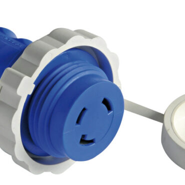 Spina stagna nuova versione con cavo costampato.