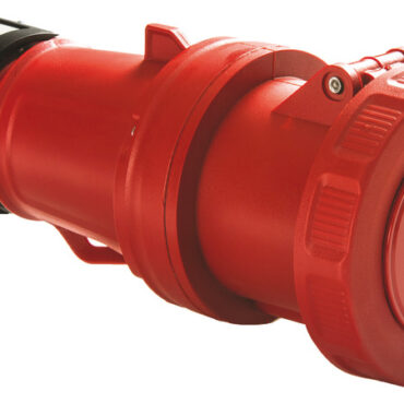 A norme CE. Corpo in policarbonato stabilizzato contro raggi UV entrata con passafilo e fermacavo integrato. Adatte per attacco banchina.Stagna fino a 1 m in acqua.