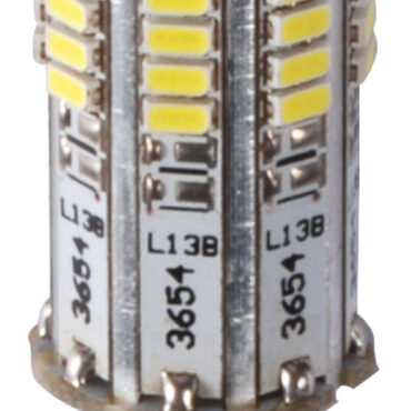 Zoccolo G4 (tipo lampadina alogena).