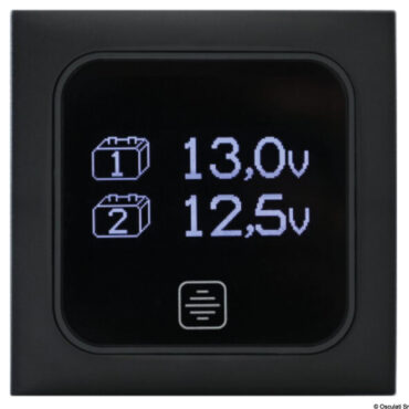 Pannello digitale touchscreen per il controllo di 2 batterie a 12 V.