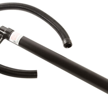 Pompa di ottima qualità. Completa di tubo di scarico spiralato e bocchello terminale. Adatta al travaso di gasolio. Venduta in confezione espositiva.