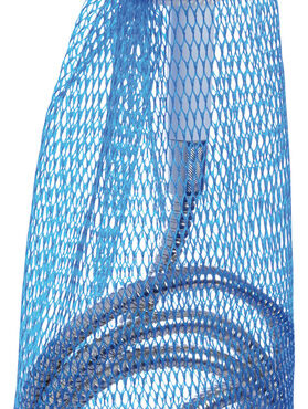 Una pratica sacca in rete plastica per contenere il tubo della doccia sottocoperta evitando che vada ad incattivirsi nelle attrezzature rendendo difficile l'estrazione della doccia. Facile da fissare e adattare alle varie situazioni.