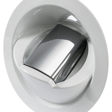 Doccia Saturn solo fredda, estetica flat , a scomparsa, installazione orizzontale o verticale.Vano doccia provvisto di una guarnizione antivibrante.Regolazione del flusso d’acqua tramite bottone push lock che consente di bloccare il getto d’acqua.