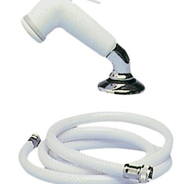 In ABS bianco complete di curvetta in ottone cromato a 45°, supporto ad incastro in ottone cromato + nylon e tubo bianco con rinforzi in poliestere. Premendo il pulsante a molla l’acqua scende, sollevandolo si ottiene un getto continuo senza più dover tenere premuto lo stesso. Molto indicato su piccole barche, o per lavelli esterni.