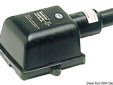 Da 147x56x104 mm, per installazione con discesa in verticale del tubo. Adattabile a tutte le pompe a mano con imboccatura da 25/38 mm, completa di valvola di fondo di ritegno.