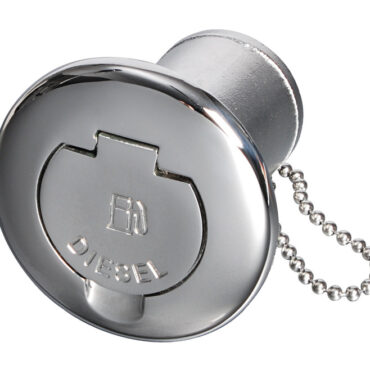 Microfuso e lucidato a specchio, regolamentare RINA. Apertura con leva a ribalta, flangia a copertura totale delle viti.