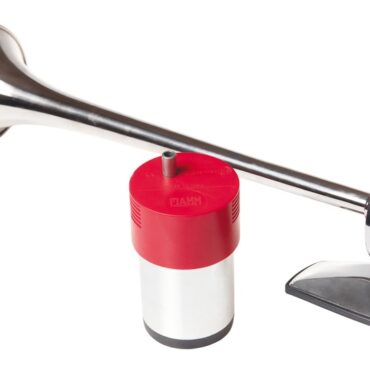 Molto potente, ha un suono greve, tipo vaporetto, corno in acciaio inox.