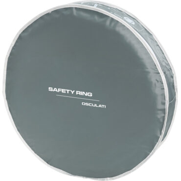 In tessuto spalmato in poliuretano a doppio strato imbottito. Completo di cinghie regolabili per fissaggio al pulpito. Apertura con cerniera. Cinghie per contenere boetta luminosa (30.584/583.00) + la cima regolamentare 22.408.06.