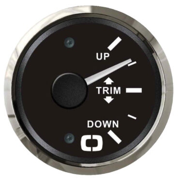 Dotato di quadrante retroilluminazione sia rossa sia gialla.