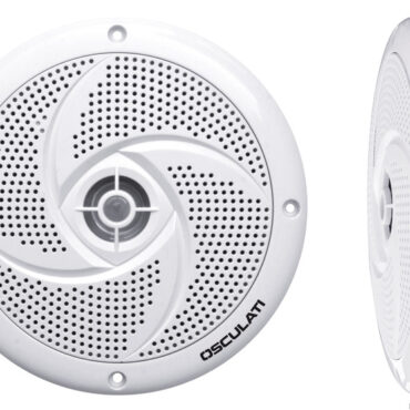 Con carcassa in ABS e cono in polipropilene. Versione ultra piatta con minimo incasso.