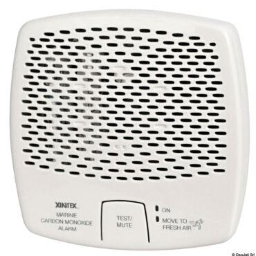 Il monossido di carbonio é generato dai motori a scoppio. Un generatore di corrente con lo scappamento difettoso che rilascia in sentina i gas di scarico, può essere pericolosissimo per gli occupanti.Il CMD-6 usa un sensore con microprocessore che rileva i livelli di CO. Usando il processo TWA, determina la concentrazione di CO, tempo e temperatura per calcolare il punto preciso di allarme in base alla % di COHb.- Sensore di nuova generazione elettrochimico che evita falsi allarmi. Bassissimo consumo (1 mA). Vita del sensore circa 7 anni.- Più rilevatori possono essere interconnessi.- Relay per spegnimento generatore incluso.