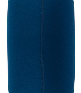 Copriparabordi realizzati in neoprene a cellule chiuse con spessore di 3 mm.Estremamente resistenti, anti assorbenti e reversibili.Il materiale garantisce inoltre un'elevata protezione ai raggi UV e ne impedisce lo sbiadimento.Possono essere utilizzati in entrambi i sensi (interno/esterno) in quanto sono rifiniti alla stessa maniera per permettere la doppia scelta di colore (double face).