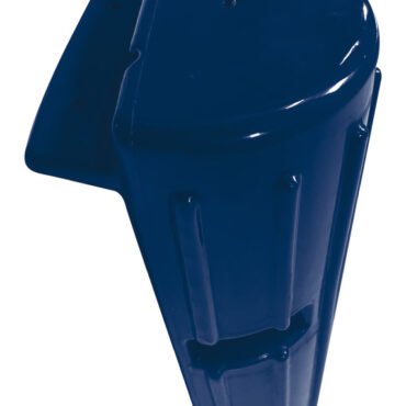 In PVC con valvola a spillo.