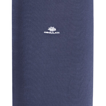 Sono fabbricati con il tessuto ad alta resistenza utilizzato per i gommoni. Completi di valvola gonfiaggio/sgonfiaggio ed anelli inox da entrambi i lati per il fissaggio. I parabordi pneumatici sono estremamente leggeri, di nessun ingombro una volta sgonfiati e rappresentano la soluzione ideale per scafi a vela e da regata; grandi imbarcazioni; emergenza in ausilio ai parabordi classici. Per una durata maggiore, è consigliato abbinarlo al copriparabordo, in tinta a scelta.