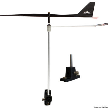 Segnavento con frecce, montato su pietra dura per la scorrevolezza. Sensibilissimo e stabile, munito d’indicatore angolo bolina. Venduto in confezione espositiva.