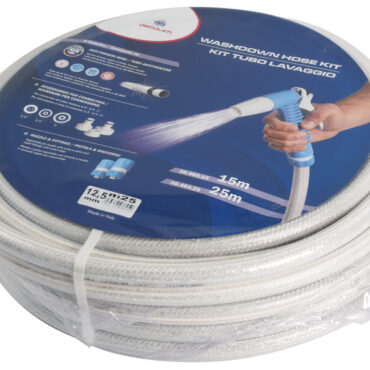 Composto da tubo da Ø 19 mm in Tricotex bianco con rinforzo tessile retinato e rinforzo magliato Tricot Antitorsione, resistente alla pressione fino a 15 BAR + pistola a getto regolabile con innesto a scatto e raccordi rapidi acqua-stop + 3 accessori per connessione a tutte le colonnine.