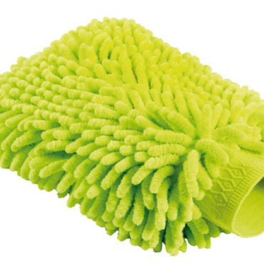 25 x 28 cm. Fabbricata in morbida microfibra. Ha la particolarità di assorbire una grande quantità di acqua, che permette la pulizia ottimale di grandi superfici con poca pressione. Il polsino elasticizzato consente di avere un maggior controllo del guanto.