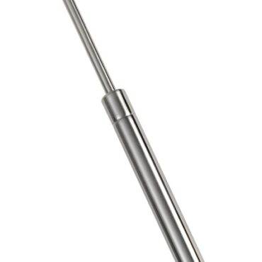 Provvista di valvola di sfiato che permette all’utente, partendo da una carica di reazione elevata, di ridurre il carico fino alla pressione desiderata adattandola al peso del portello / gavone. La taratura funziona solo in scarica. Completa di terminali ad occhiello in acciaio inox, foro Ø 8 mm e chiave per la valvola di sfiato.