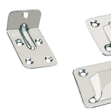 In acciaio inox per l’applicazione di tavoli su cabinati. Serie composta da due ganci e due portaganci. Sono pezzi stampati e molto robusti.