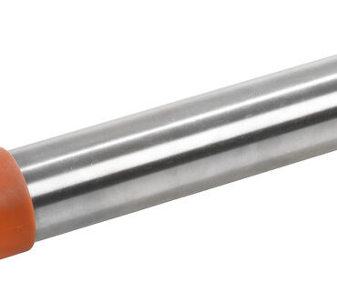 Blocca in automatico la molla alla massima estensione, con un semplice movimento si libera lo scorrimento.Questo dispositivo di sicurezza è consigliabile per evitare che in caso di rollio o beccheggio un portello si possa inavvertitamente chiudere.Corpo in acciaio inox AISI 316.N.B. :1) Aggiungendo il blocco la lunghezza dichiarata della molla si allunga di 25 mm.2) In caso di montaggio in coppia ordinare prolunga 38.040.90.