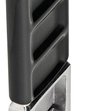 Acciaio inox AISI 316 lucidato a specchio con la parte che funge da fermo rivestita in plastica anti-vibrazione.