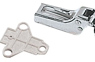 Completamente in acciaio inox. Complete con tacchetto in nylon per variare lo sbalzo.