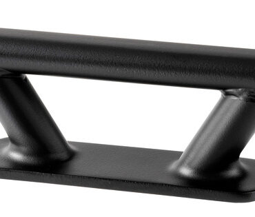 Realizzata in acciaio inox con l’aggiunta di un trattamento superficiale integrato di colore nero opaco che rende la superficie durissima e molto resistente alla corrosione.