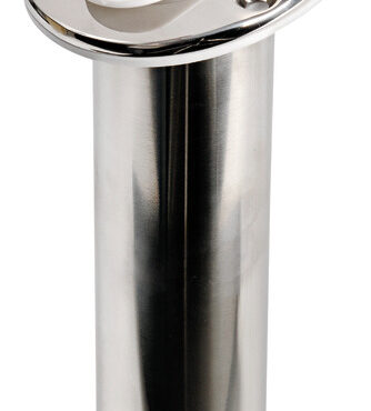 Microfusi in acciaio inox AISI 316 e lucidato a specchio. Nuova flangia ovale di grande impatto estetico. Cappuccio di chiusura stagno in santoprene bianco incluso.Raccordo di scarico acqua in PVC.