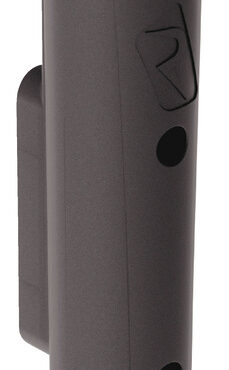 Portacanne singolo o modulare (si possono collegare i moduli tra loro senza fine).Adatto ad impugnature fino a 40 mm.Perno di fine corsa che impedisce la rotazione della canna (removibile).Nelle versione multiple (tra le due canne) vano per esche, attrezzi ed altro.