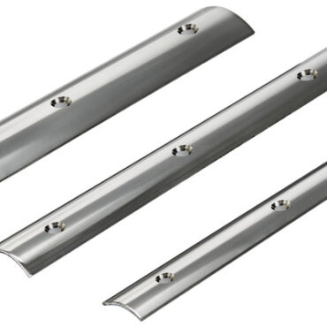 Già forato e svasato. Venduto in barre da 3 m.