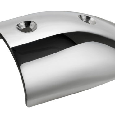 Profili Bottazzo Made in Italy con sezione a C in inox Aisi 316. Lunghezza standard 3mt, svasati e con finitura a specchio.Ogni barra è decapata e passivata garantendone la massima resistenza in ambiente salino.Abbinabile con Basi in Pvc Uv resistant dedicate disponibili in bianco, nero e grigio e con appositi terminali in Inox 316 lucidati a specchio.