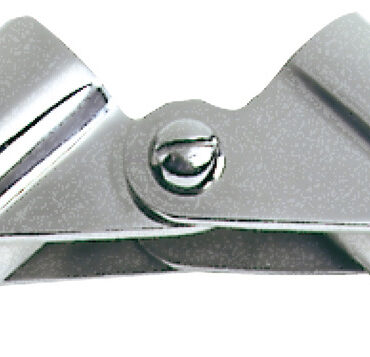 In acciaio inox AISI 316 lucidato a specchio.